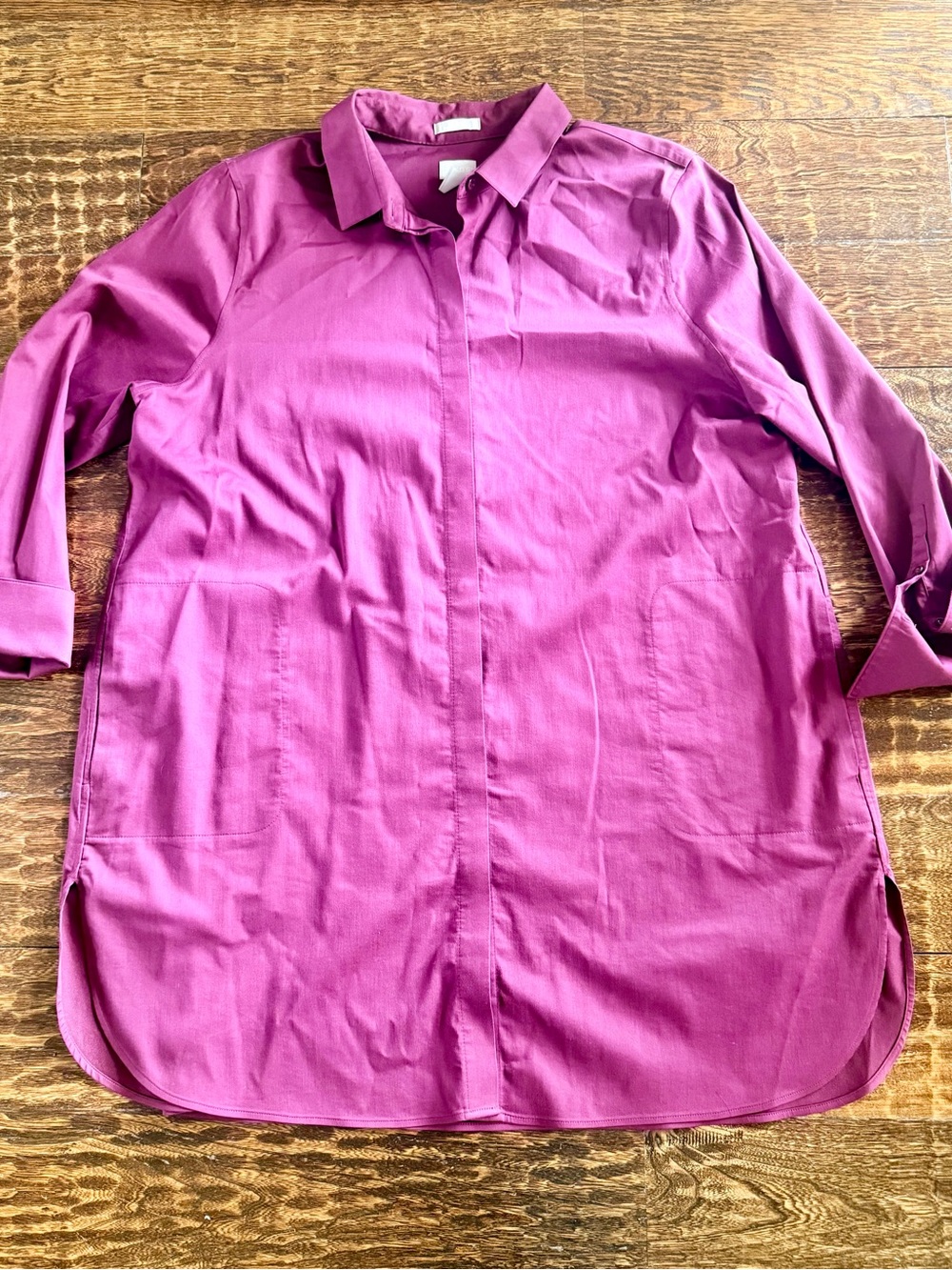 🆕Chico’s No-Iron Button-Down Merlot Shirt w/ Hidden Pockets-Size 3.5 (18)-EUC